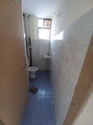 Bathroom in 1 BHK Apartment at Ninex RMG Residency, Sector 37c – for Rent