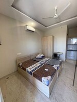 1 Rk  500 Sq.Ft. Builder Floor in Preet Colony