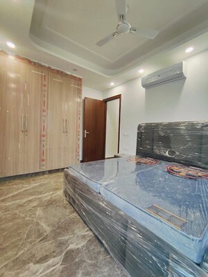 Bedroom in 2 BHK Builder Floor at Saket – for Rent