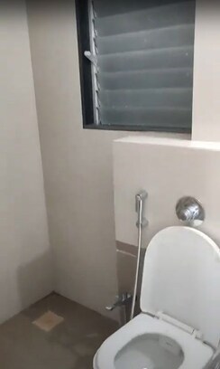 6 BHK Apartment For Sale in Mayfair The View