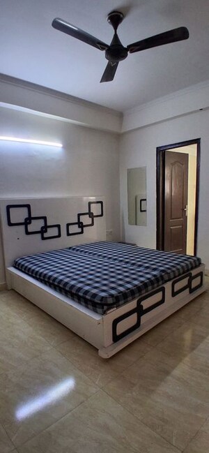 Bedroom in 3 BHK Apartment at Amrapali Silicon City, Sector 76 – for Rent