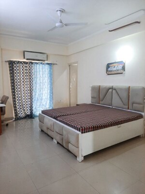 Bedroom in 3 BHK Apartment at Amrapali Silicon City, Sector 76 – for Rent