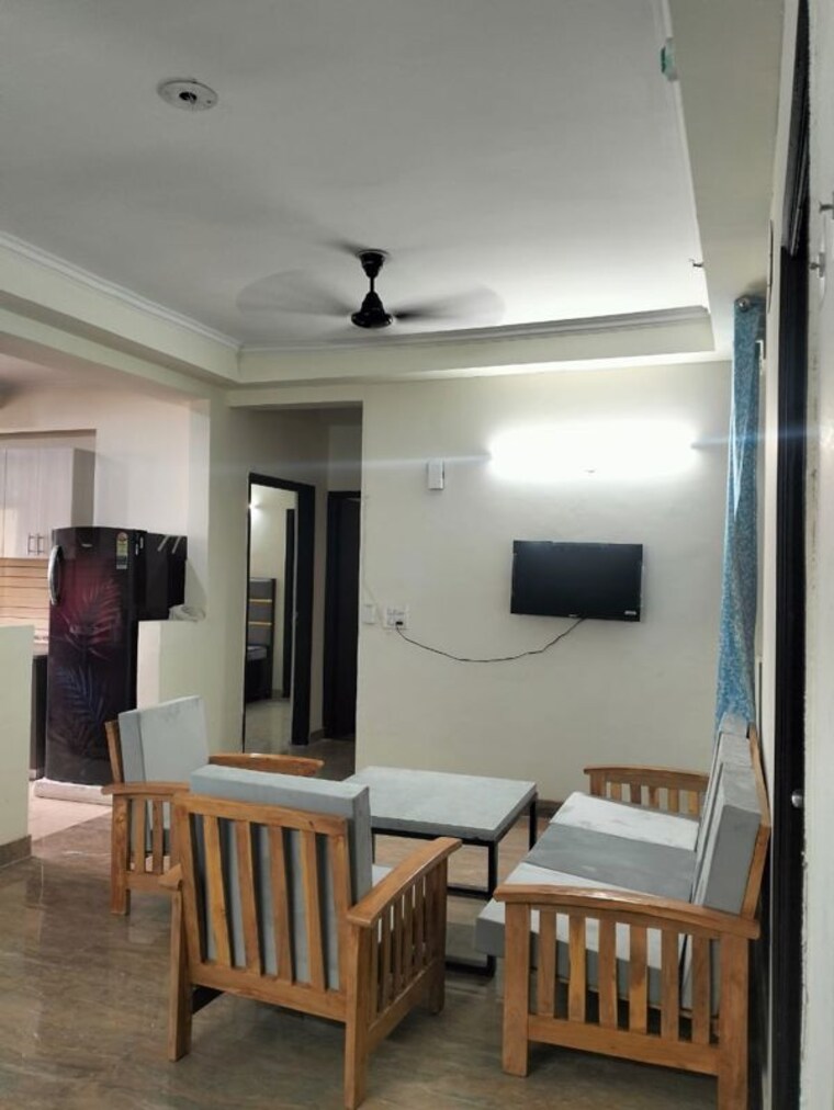 Living Room, amrapali-silicon-city 3 Bedroom 1835 Sq.Ft. Apartment In Sector 76 Noida 10386501