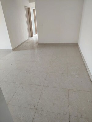 Room in 3 BHK Apartment at Pareena Express Heights, Sector 99 – for Sale