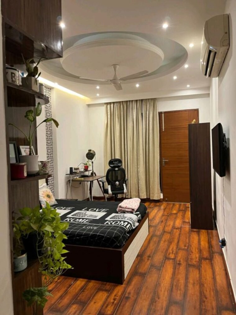 Master Bedroom, ansal-api-esencia 3 Bedroom 1810 Sq.Ft. Builder Floor In Sector 67 Gurgaon 10386427