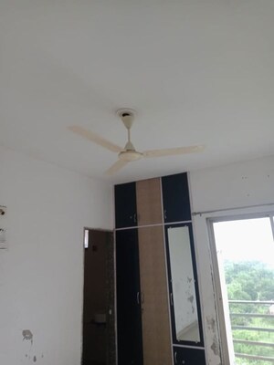 Room in 3 BHK Apartment at Ankodiya – for Rent