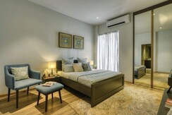 4 BHK + Servant Room,Store Room Apartment For Rent in Godrej Meridien
