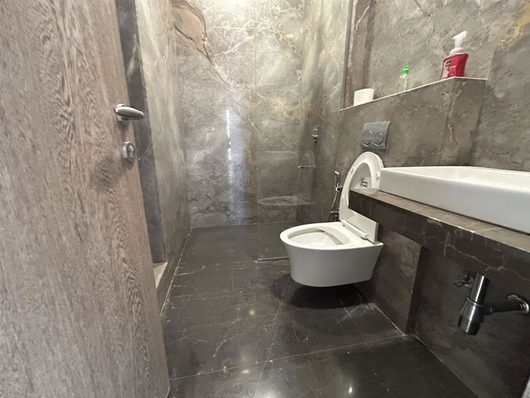 Bathroom, prestige-jasdan-classic 3 Bedroom 1780 Sq.Ft. Apartment In Mahalaxmi Mumbai 10386619