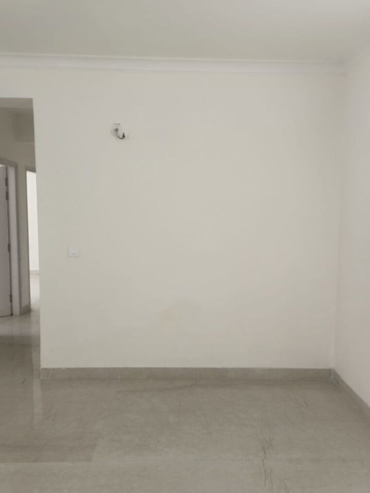 Room, pareena-express-heights 3 Bedroom 1950 Sq.Ft. Apartment In Sector 99 Gurgaon 10386626
