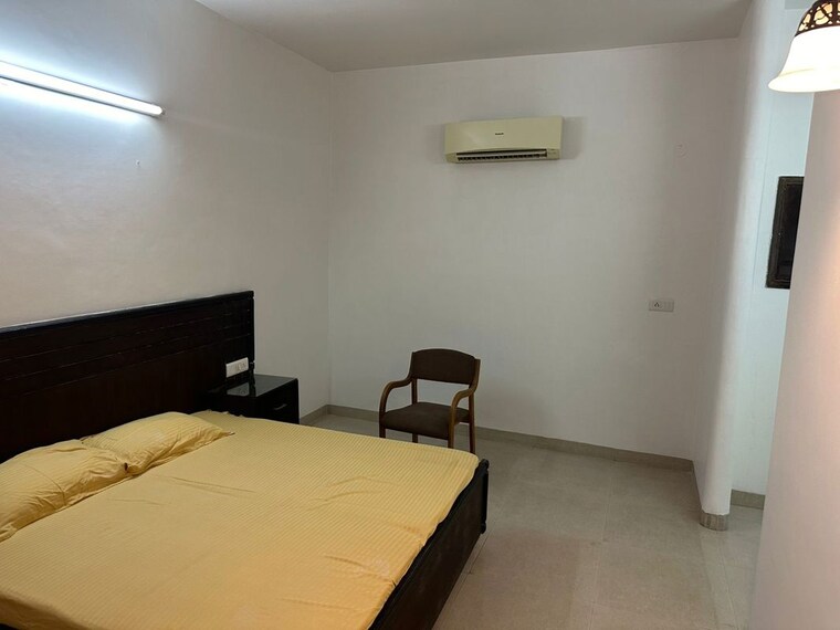 Room, rajguru nagar 3 Bedroom 1500 Sq.Ft. Apartment In Rajguru Nagar Ludhiana 10386428