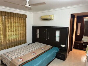 Bedroom in 3 BHK Apartment at Rajguru Nagar – for Rent