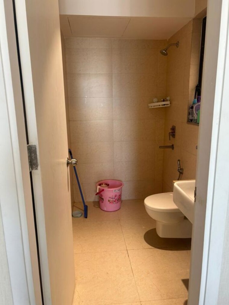 Bathroom, runwal-bliss 2 Bedroom 673 Sq.Ft. Apartment In Kanjurmarg East Mumbai 10386645