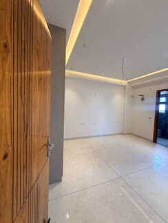 3 BHK + Pooja Room,Servant Room Apartment For Rent in Godrej Meridien