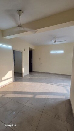 3 BHK Apartment For Rent in Malwa Escon Arena