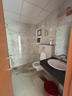 Bathroom in 3 BHK Apartment at Omaxe Lake, North Mullanpur – for Sale