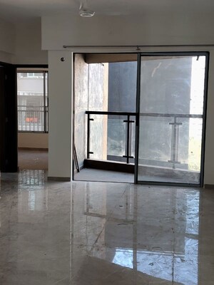 Room in 3 BHK Apartment at Diamond Garden, Chembur – for Rent