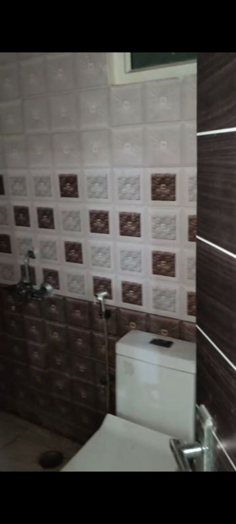 Bathroom, hajipur 3 Bedroom 1100 Sq.Ft. Builder Floor In Hajipur Noida 10386746
