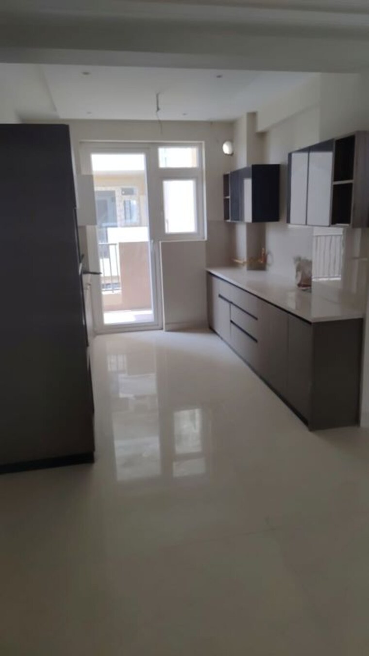 Kitchen, skyline-elevate 3 Bedroom 1463 Sq.Ft. Apartment In Ramgarh Bhudda Zirakpur 10386747