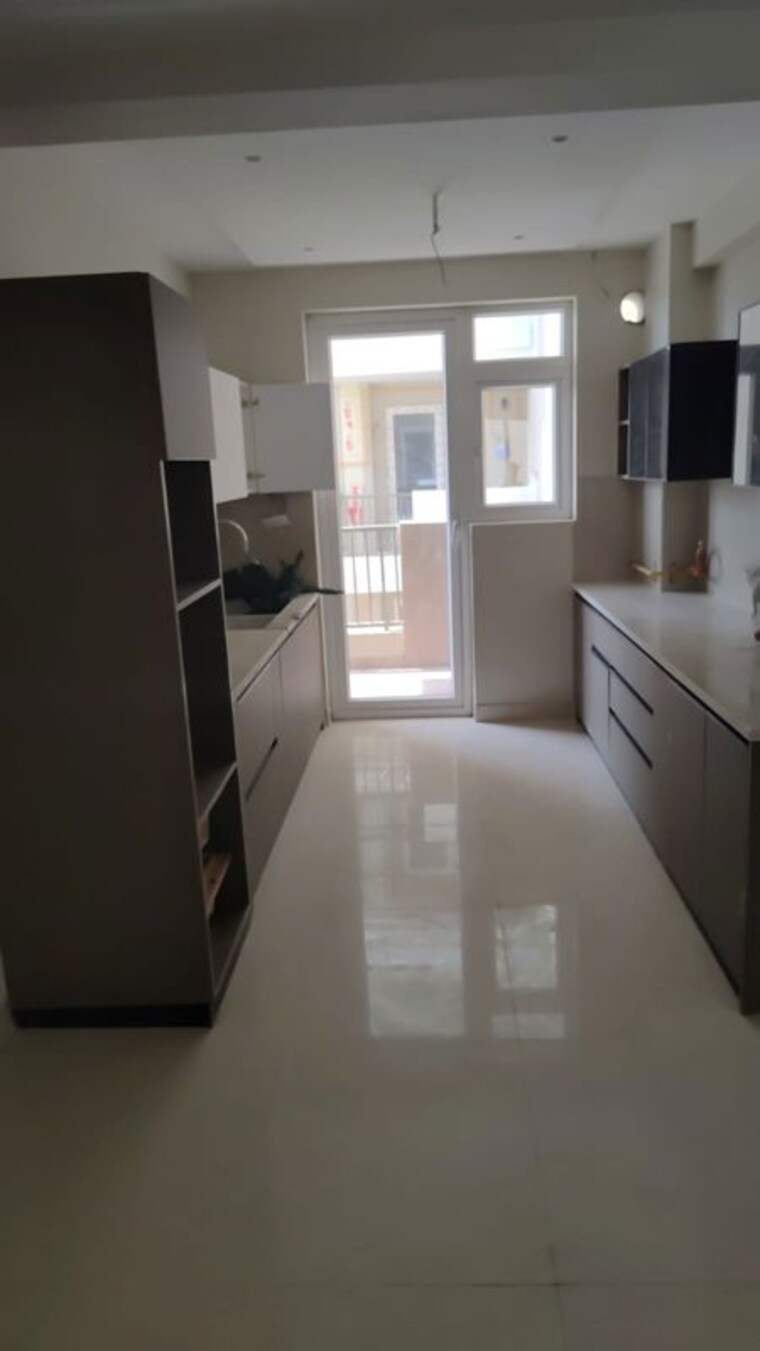 Kitchen, skyline-elevate 3 Bedroom 1463 Sq.Ft. Apartment In Ramgarh Bhudda Zirakpur 10386747