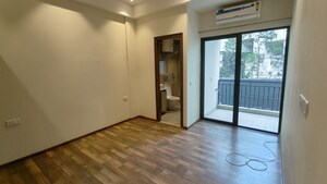 Room in 3 BHK Apartment at Suncity Vatsal Valley, Gwal Pahari – for Rent