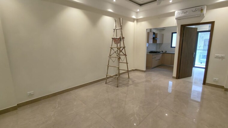 Room, suncity-vatsal-valley 3 Bedroom 1430 Sq.Ft. Apartment In Gwal Pahari Gurgaon 10386764