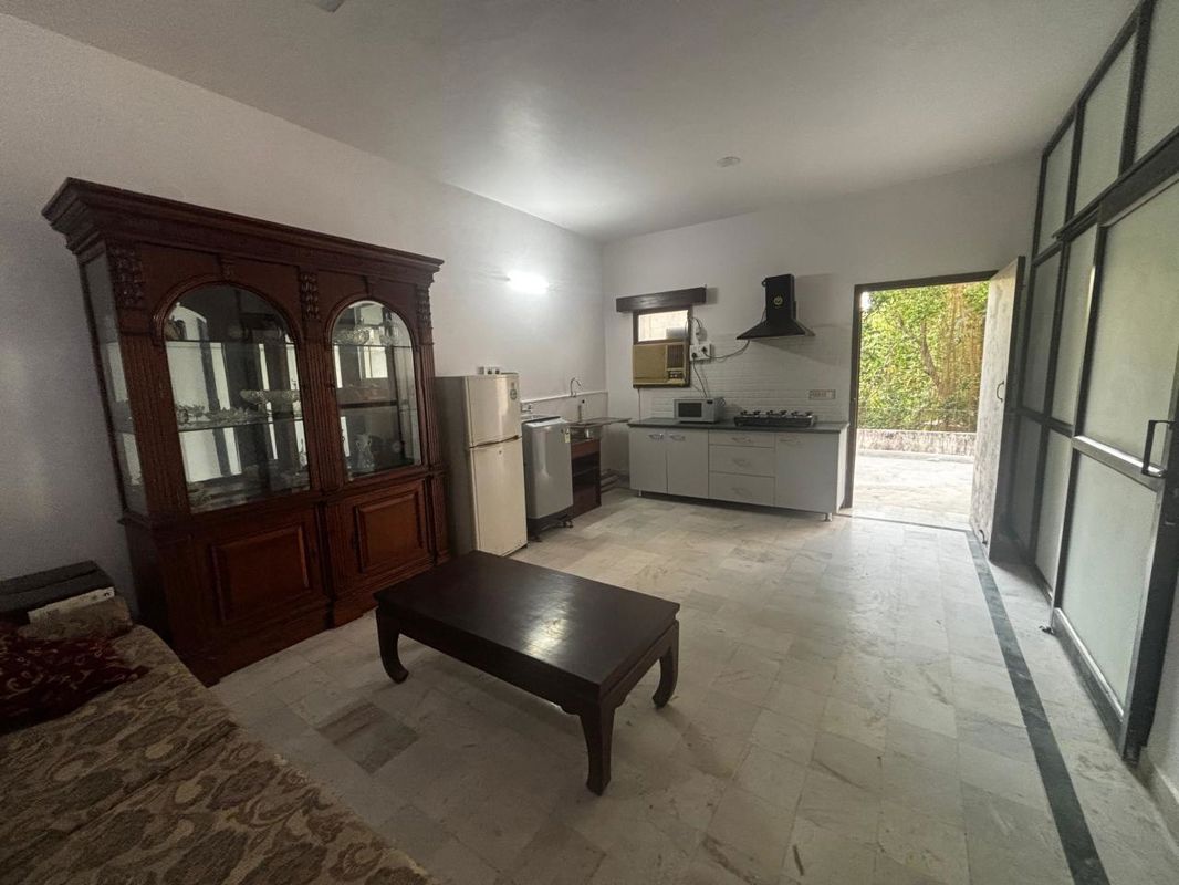 3 BHK + Pooja Room Builder Floor For Rent in Vasant Vihar