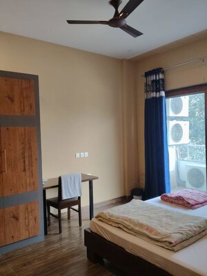 Bedroom in 6+ BHK Independent House at Sector 92 – for Rent