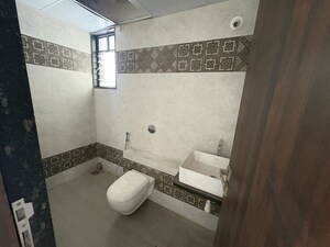 Bathroom in 3 BHK Apartment at Kohinoor Sapphire 3, Tathawade – for Rent