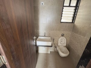 Bathroom in 3 BHK Apartment at Kohinoor Sapphire 3, Tathawade – for Rent