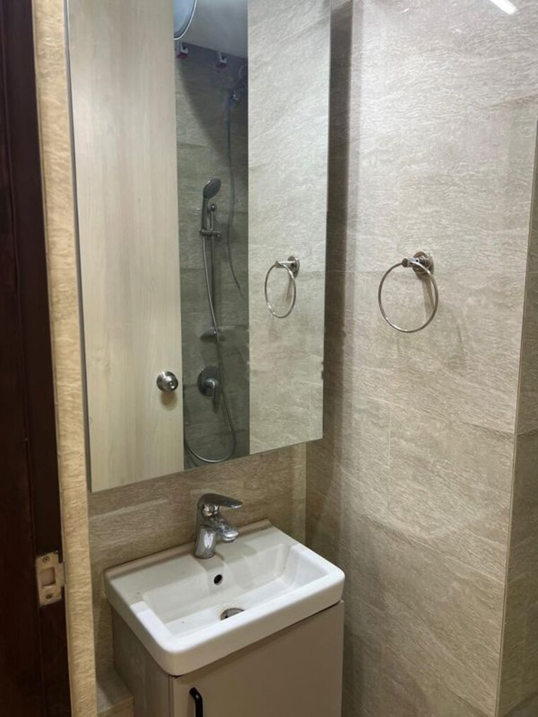Bathroom, adani-ten-bkc 3 Bedroom 1450 Sq.Ft. Apartment In Bandra East Mumbai 10386852