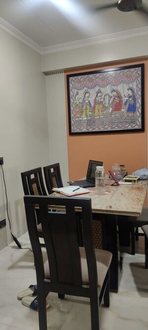 Team Area in 3 BHK Apartment at Dwarka – for Rent