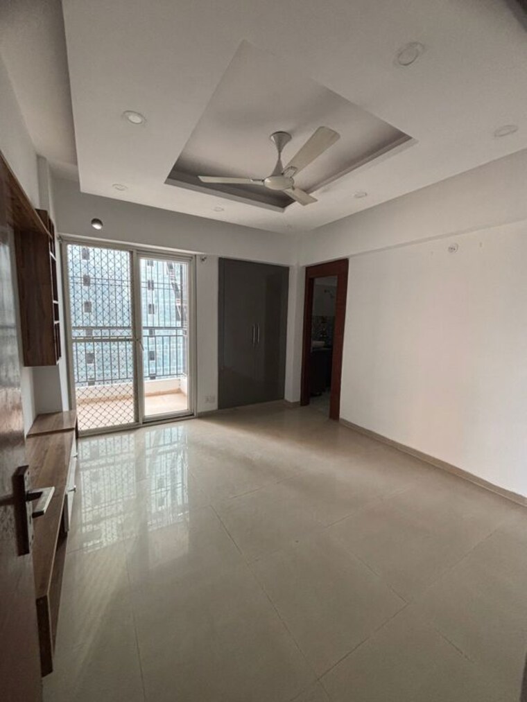 Room, nirala-estate 2.5 Bedroom 1080 Sq.Ft. Apartment In Tech Zone 4 Greater Noida Greater Noida 10386762