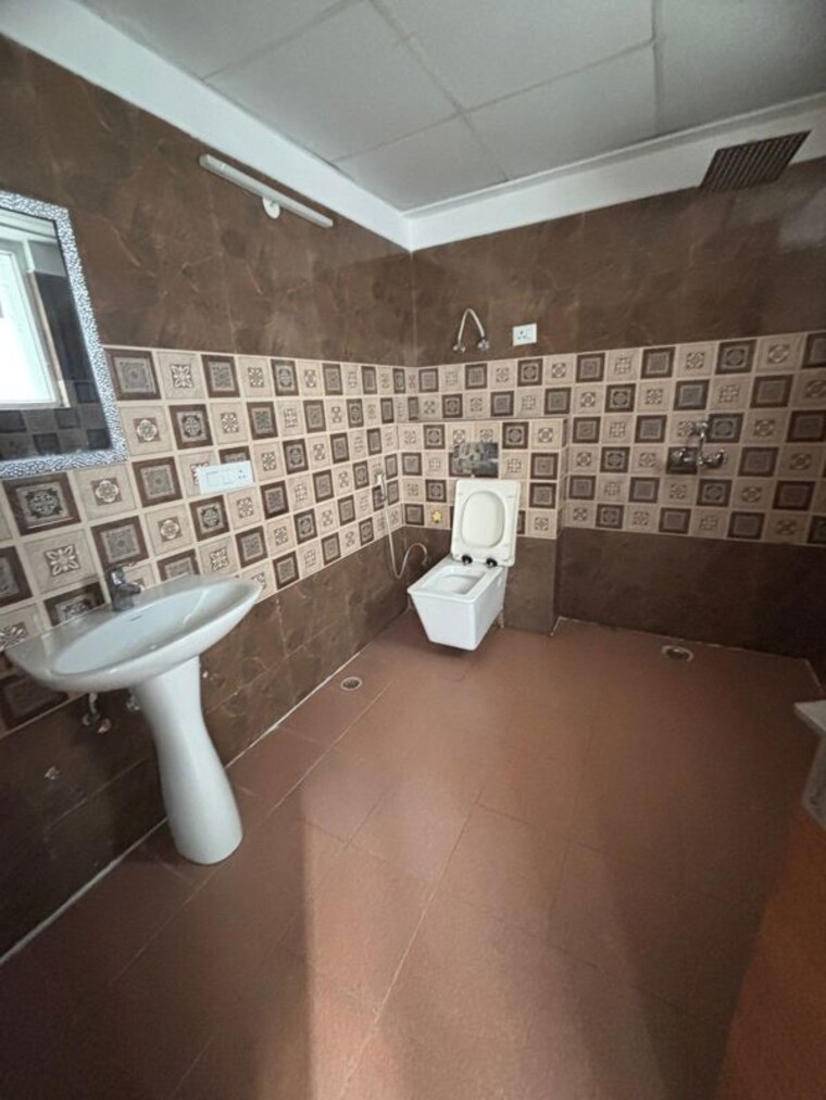 Team Area, nirala-estate 2.5 Bedroom 1080 Sq.Ft. Apartment In Tech Zone 4 Greater Noida Greater Noida 10386762