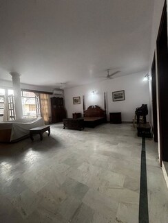3 BHK + Extra Room Builder Floor For Rent in Vasant Vihar