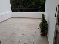 4 BHK + Servant Room Builder Floor For Rent in Chanakyapuri