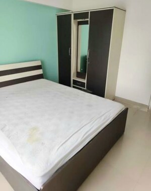 Bedroom in 1.5 BHK Apartment at Yamuna CHS Mulund West, Mulund West – for Rent