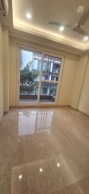 3 BHK Builder Floor For Rent in Green Fields Colony