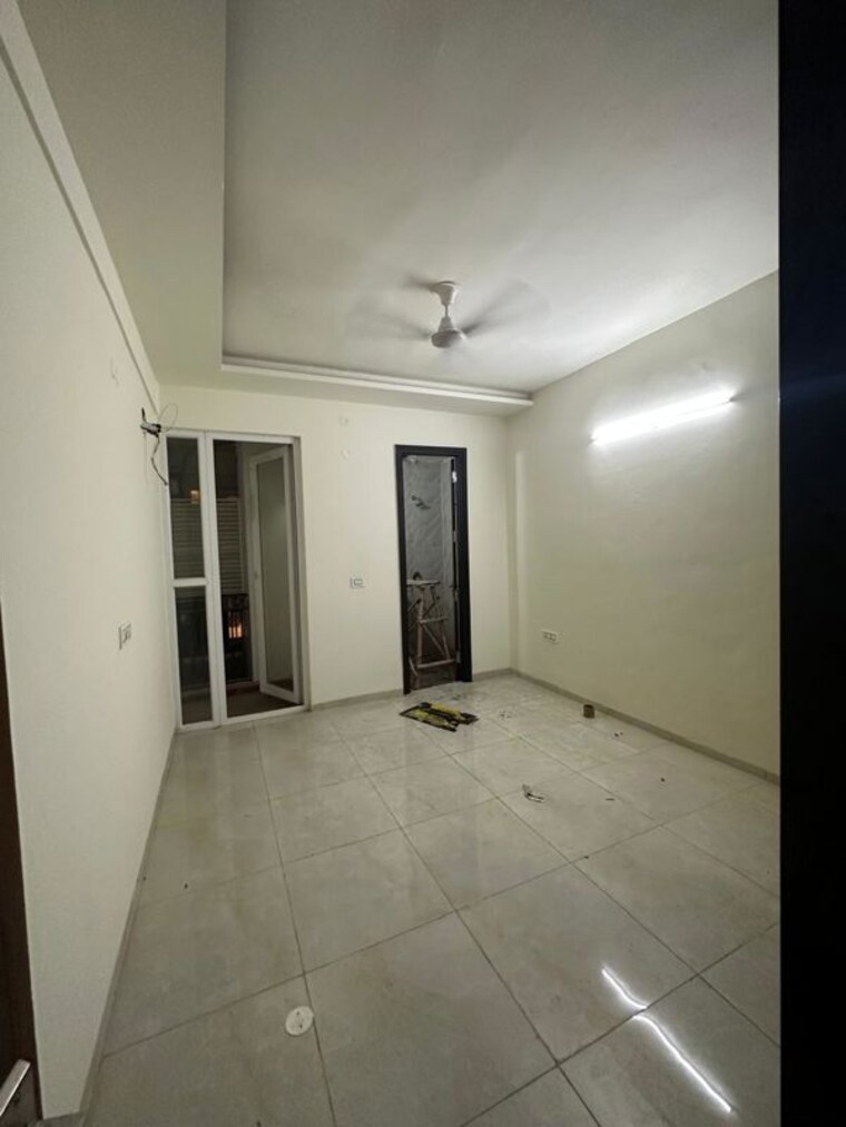 Room, preet colony 3 Bedroom 1710 Sq.Ft. Apartment In Preet Colony Zirakpur 10383896