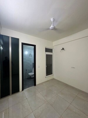 3 BHK Apartment For Rent in Preet Colony