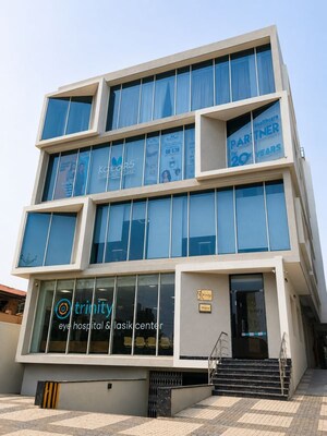  Co-working Space – Exterior View View at Avinashi Road - for Rent