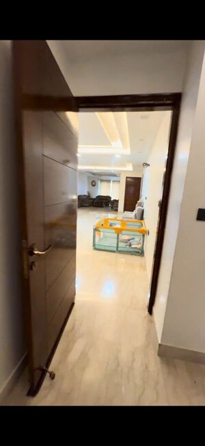 4 BHK Builder Floor For Rent in Sector 41
