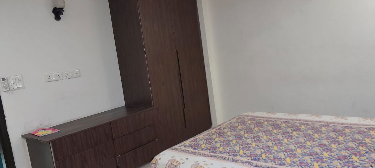 2 BHK + Store Room Builder Floor For Rent in Chittaranjan Park