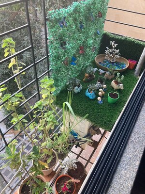 Balcony in 2 BHK Apartment at Olympic Towers, Andheri West – for Rent