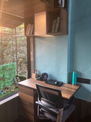 Furnished Amenities in 2 BHK Apartment at Olympic Towers, Andheri West – for Rent