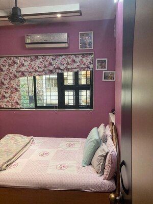 Bedroom in 2 BHK Apartment at Olympic Towers, Andheri West – for Rent
