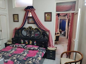 Gym in 2 BHK Builder Floor at Vasant Vihar – for Rent