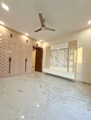 Bathroom in 3 BHK Apartment at Ireo Victory Valley, Sector 67 – for Sale