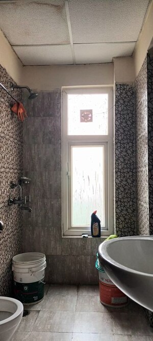 Bathroom in 2 BHK Apartment at Rishabh Cloud 9, Sector 1 Vaishali – for Sale