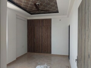 Room in 3 BHK Builder Floor at Vaishali Nagar – for Rent