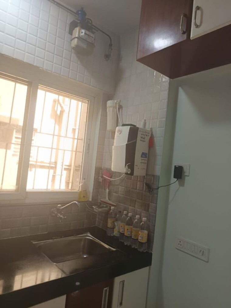 Kitchen, essen-aishwaryam-comfort-phase-i 2 Bedroom 750 Sq.Ft. Apartment In Akurdi Pune 10386273